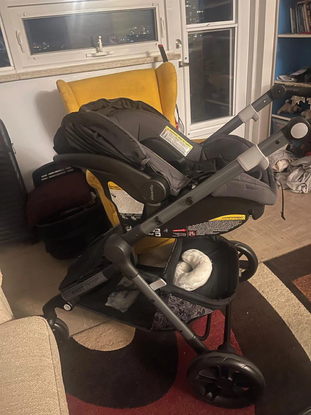 Evenflo Pivot Troop Modular Travel System - Rhodesboro Black - photo 3