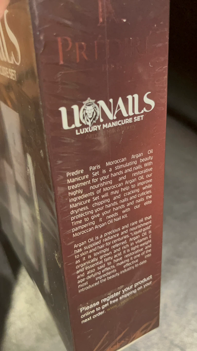 NEW Lions nails kit - photo 3