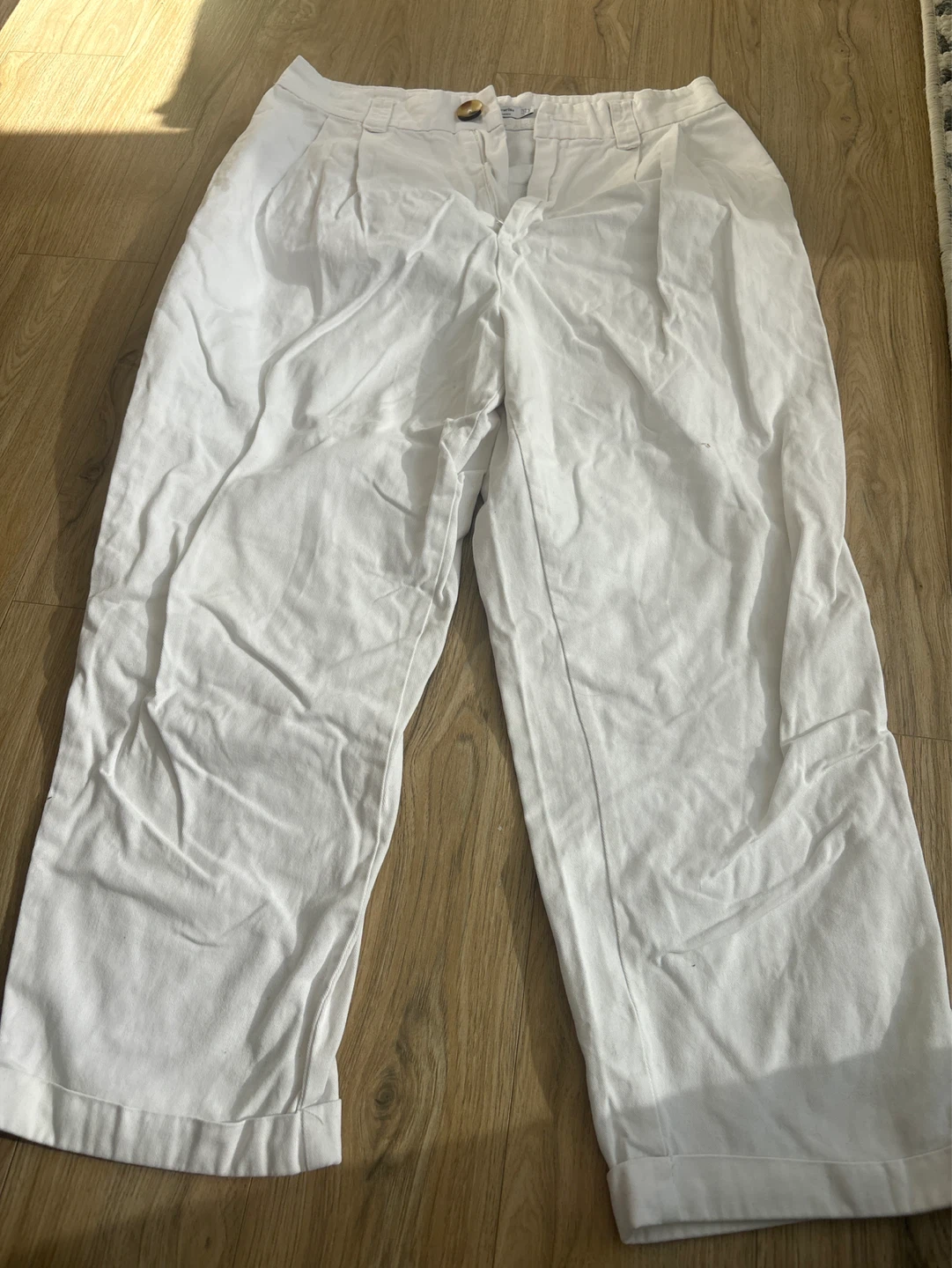 Stradivarius White Culotte Pants Size EUR 40