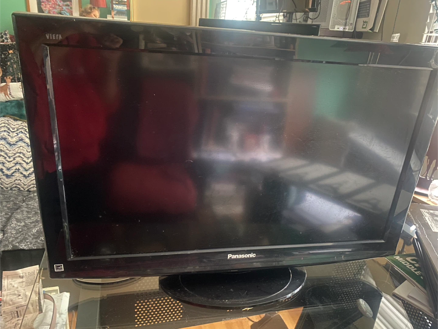 Panasonic VIERA 32-inch LCD TV