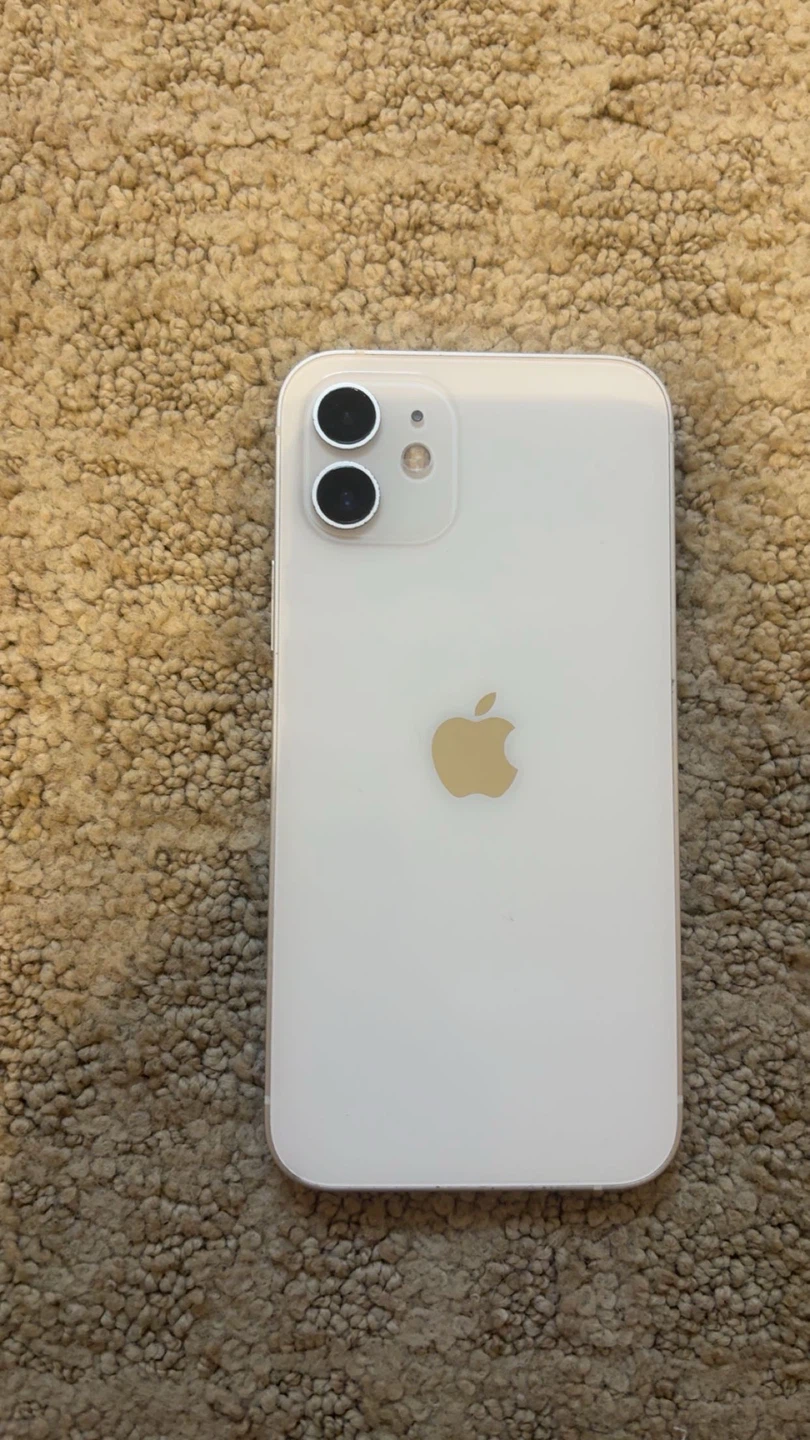 Apple iPhone 12- White - photo 2