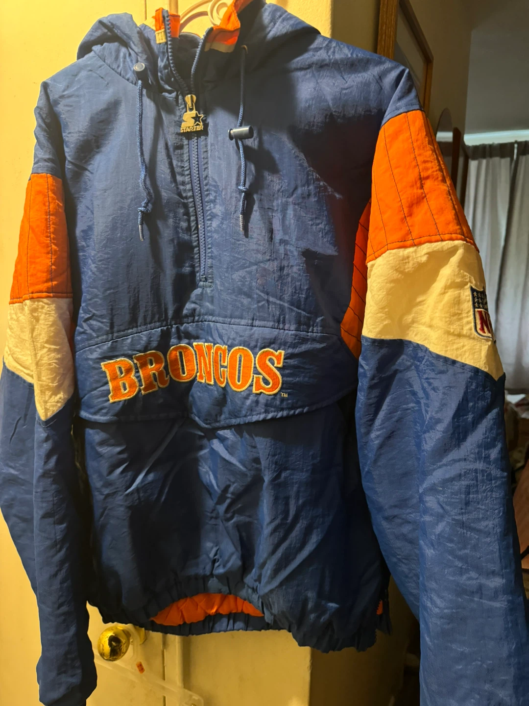 Starter Denver Broncos Anorak Jacket - Size L