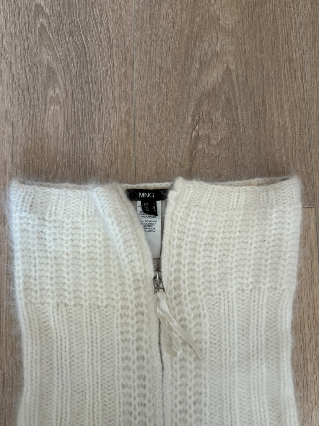 MNG White Knit Zipper Neck Warmer - photo 2