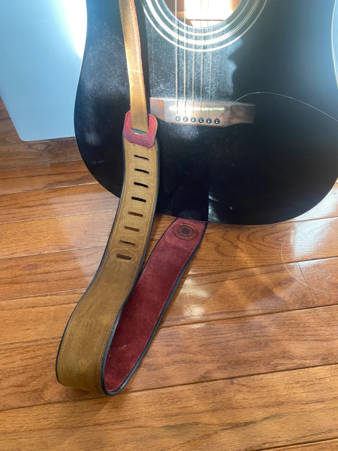 Three guitars (Need gone ASAP - Open to offers) - photo 2