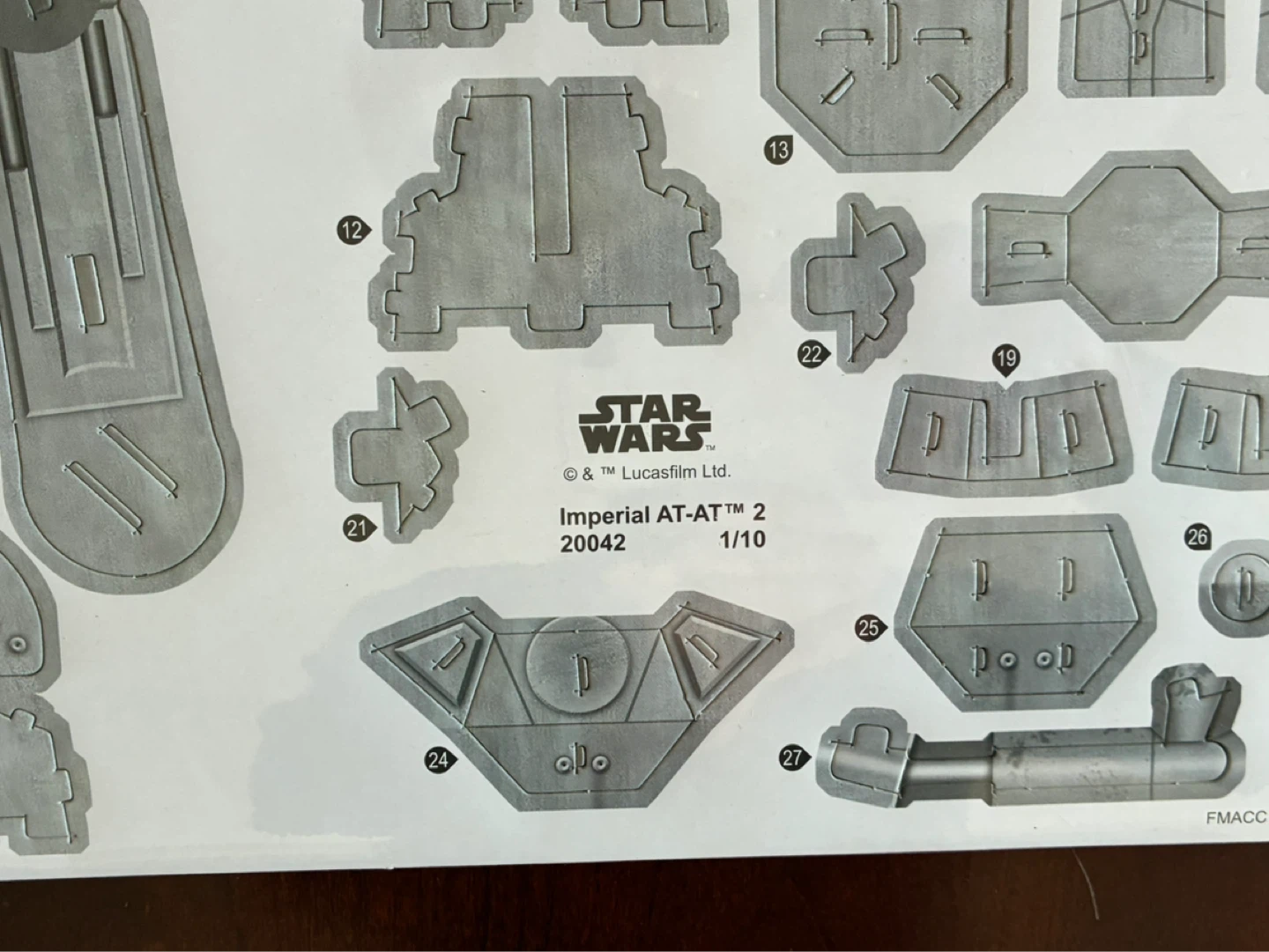 $22 NIB NEW Star Wars Imperial at-at 3D Model Kit 238 Pcs TOY - photo 4