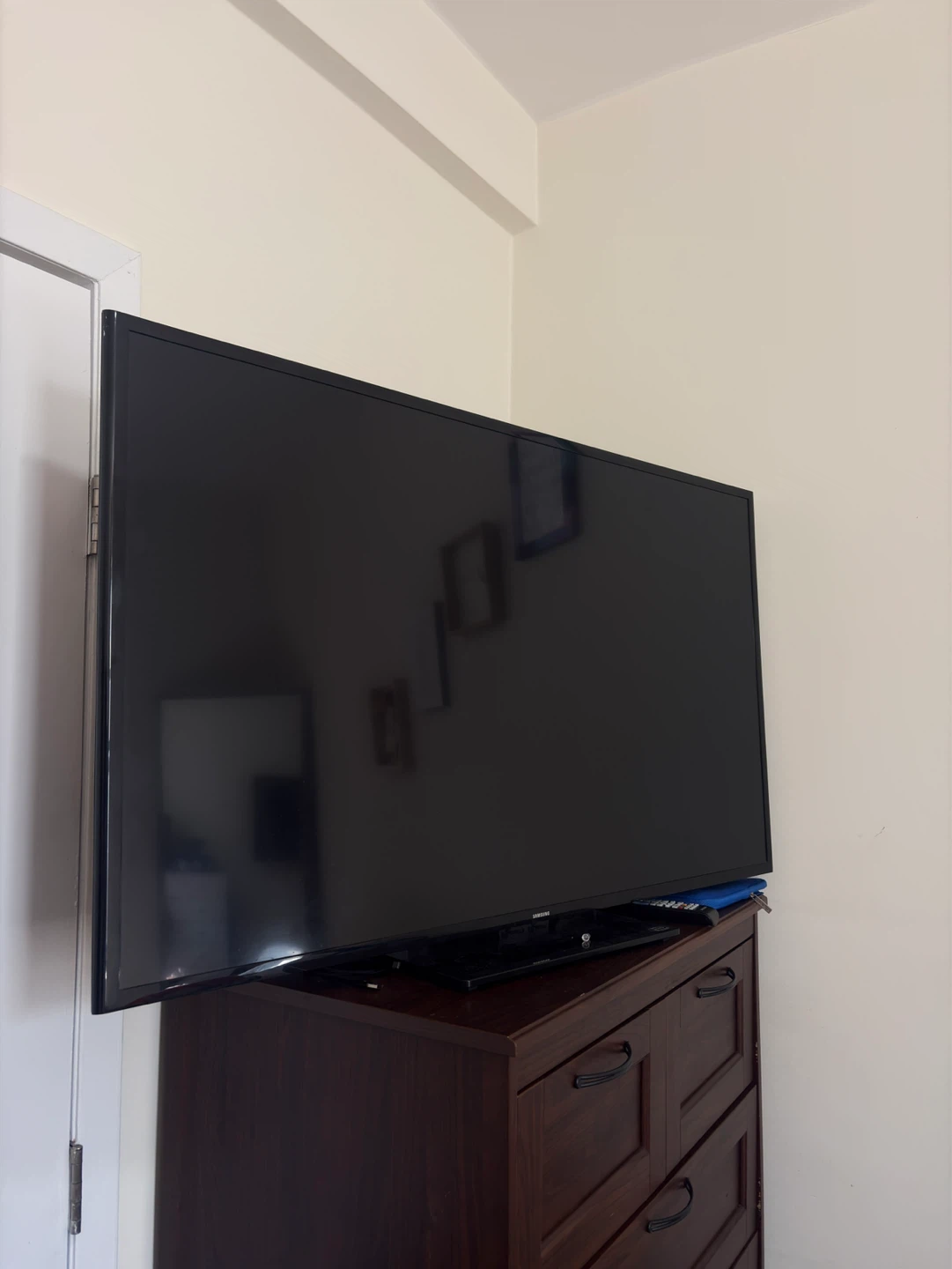 Samsung Flat Screen TV