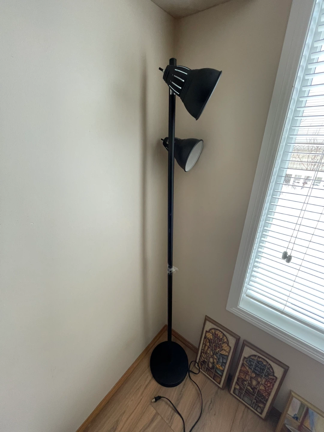 Black 2-Head Floor Lamp - photo 4