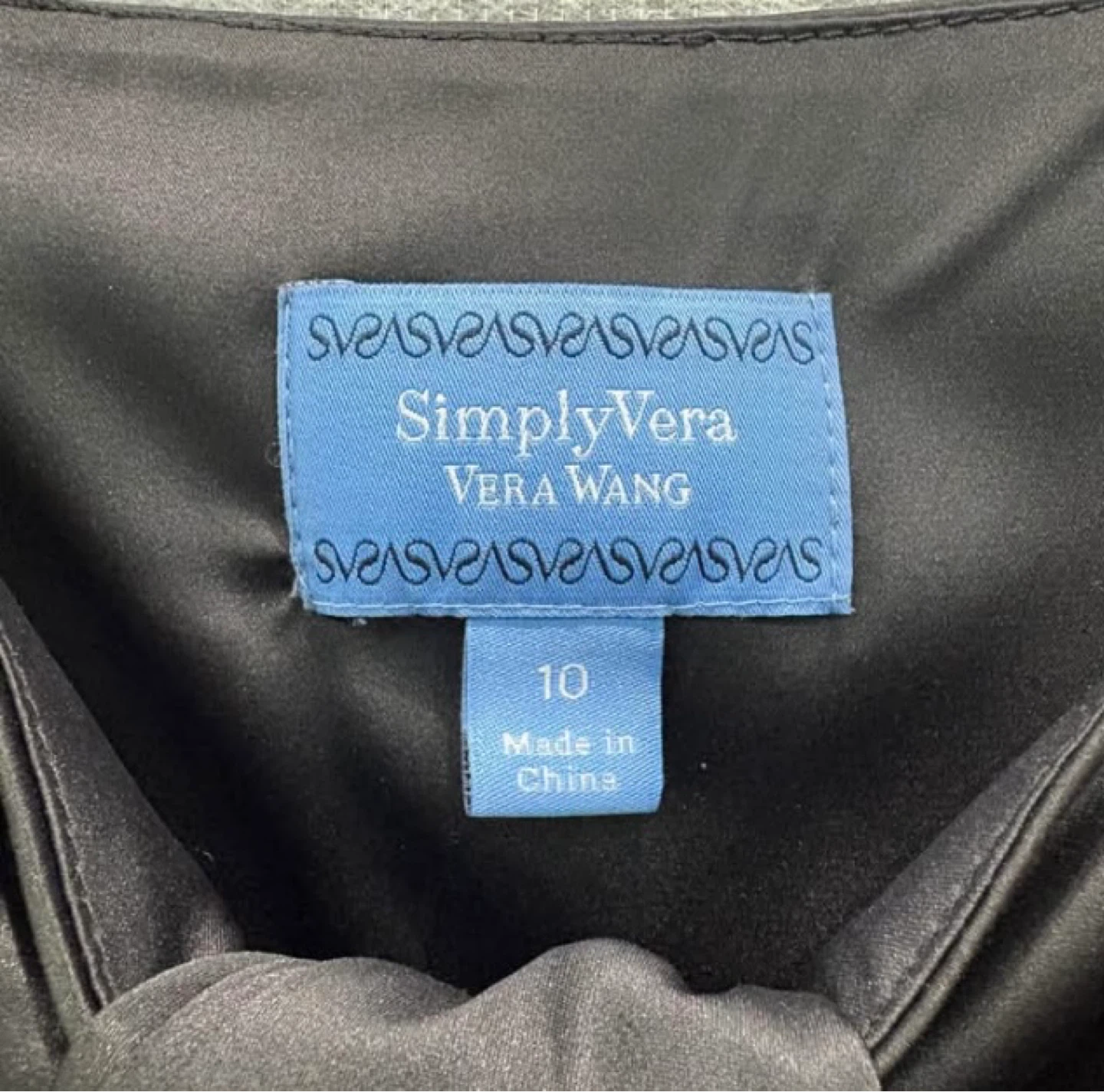 Vera Wang silky tank - photo 3