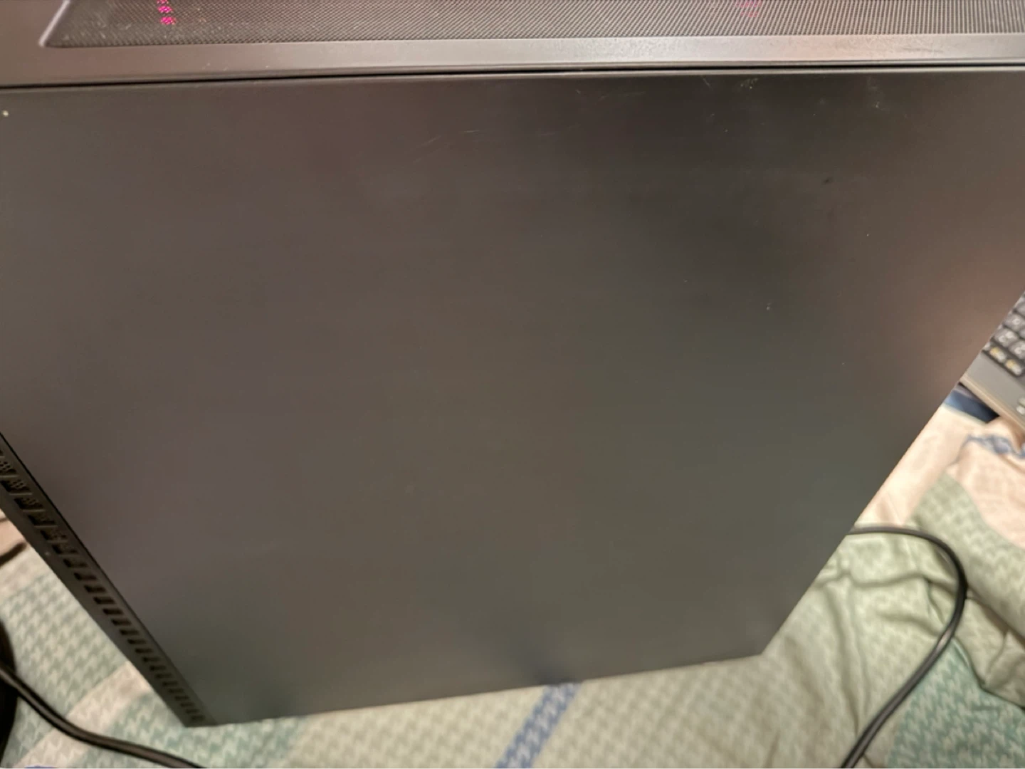 Black rgb pc with mirror glass - photo 4