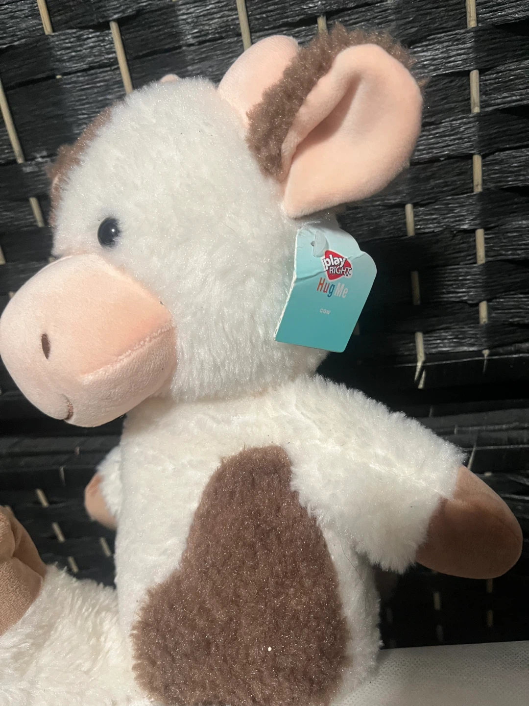 Play Right Hug Me Cow Plush Toy - photo 2
