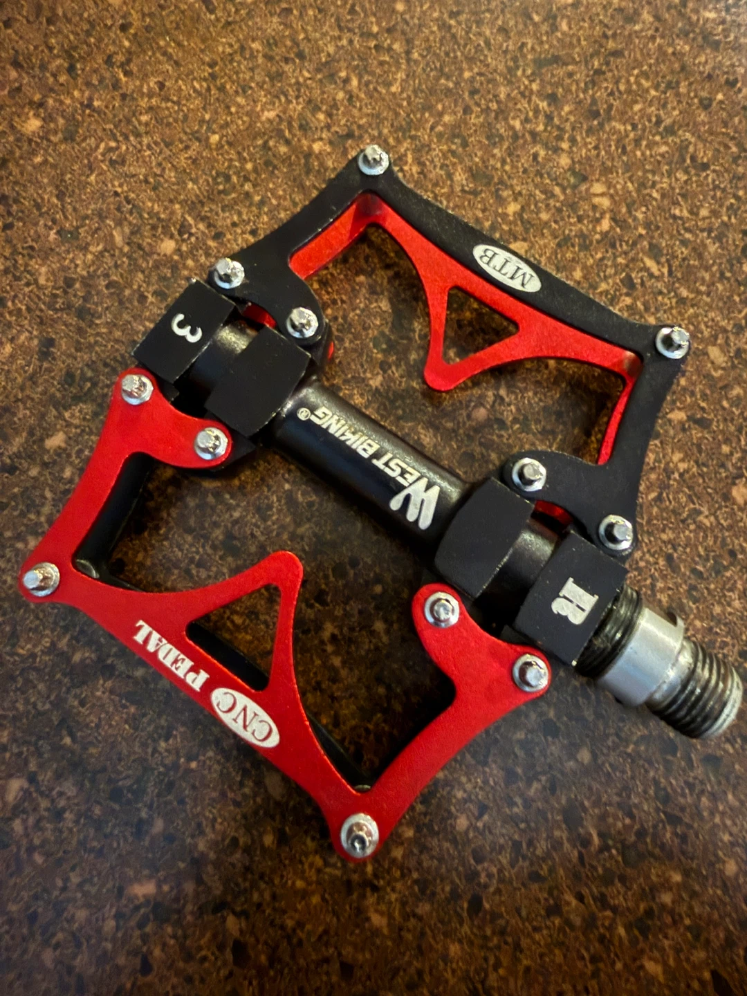 Mountain Bike Pedals - New - photo 3