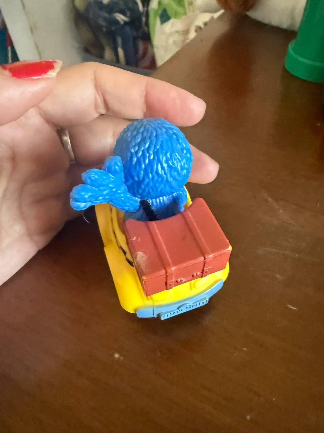 Sesame Street Grover Taxi Toy with Suitcase - photo 3
