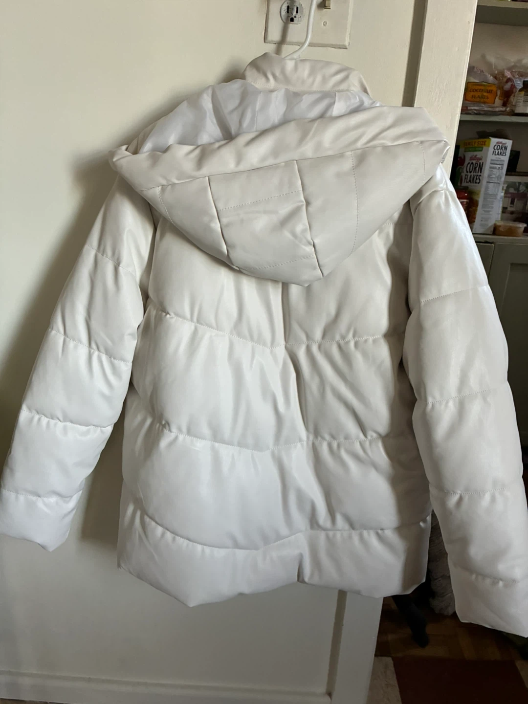 Cisano Puffer Jacket with Hood - White, Size L