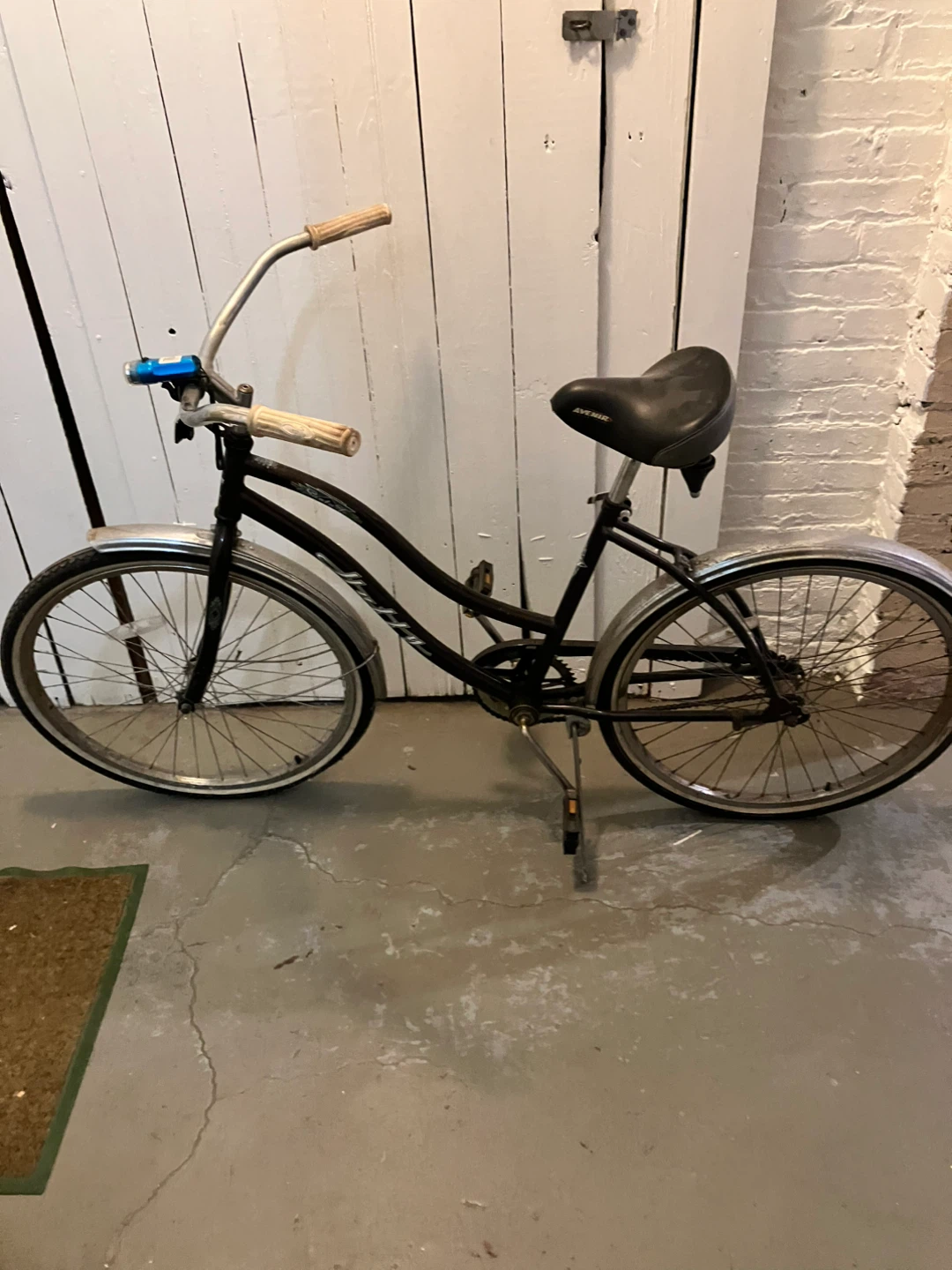 Black Huffy Womens Cruiser Bicycle - photo 2