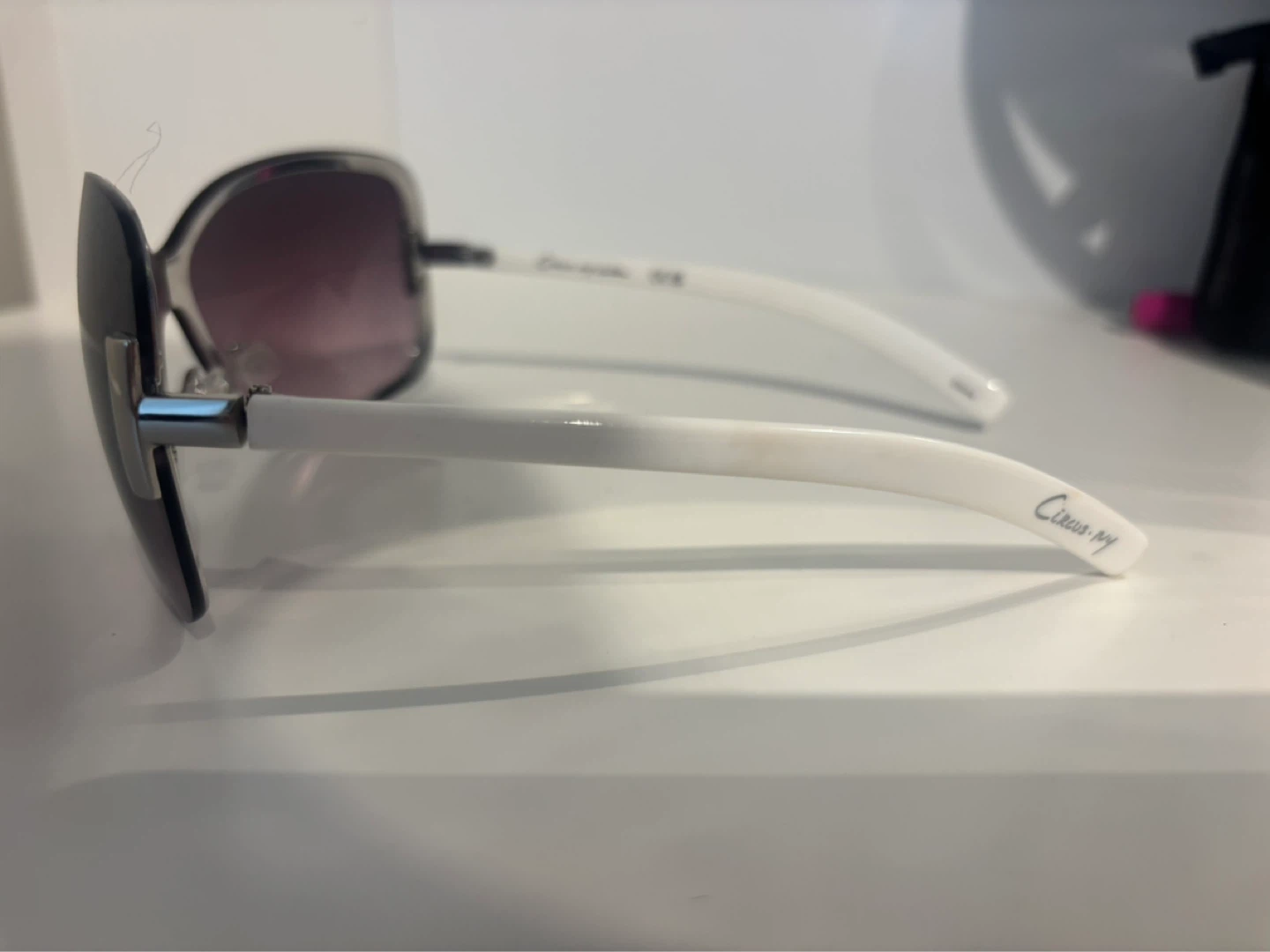 Y2K Circus NY Sunglasses - photo 2