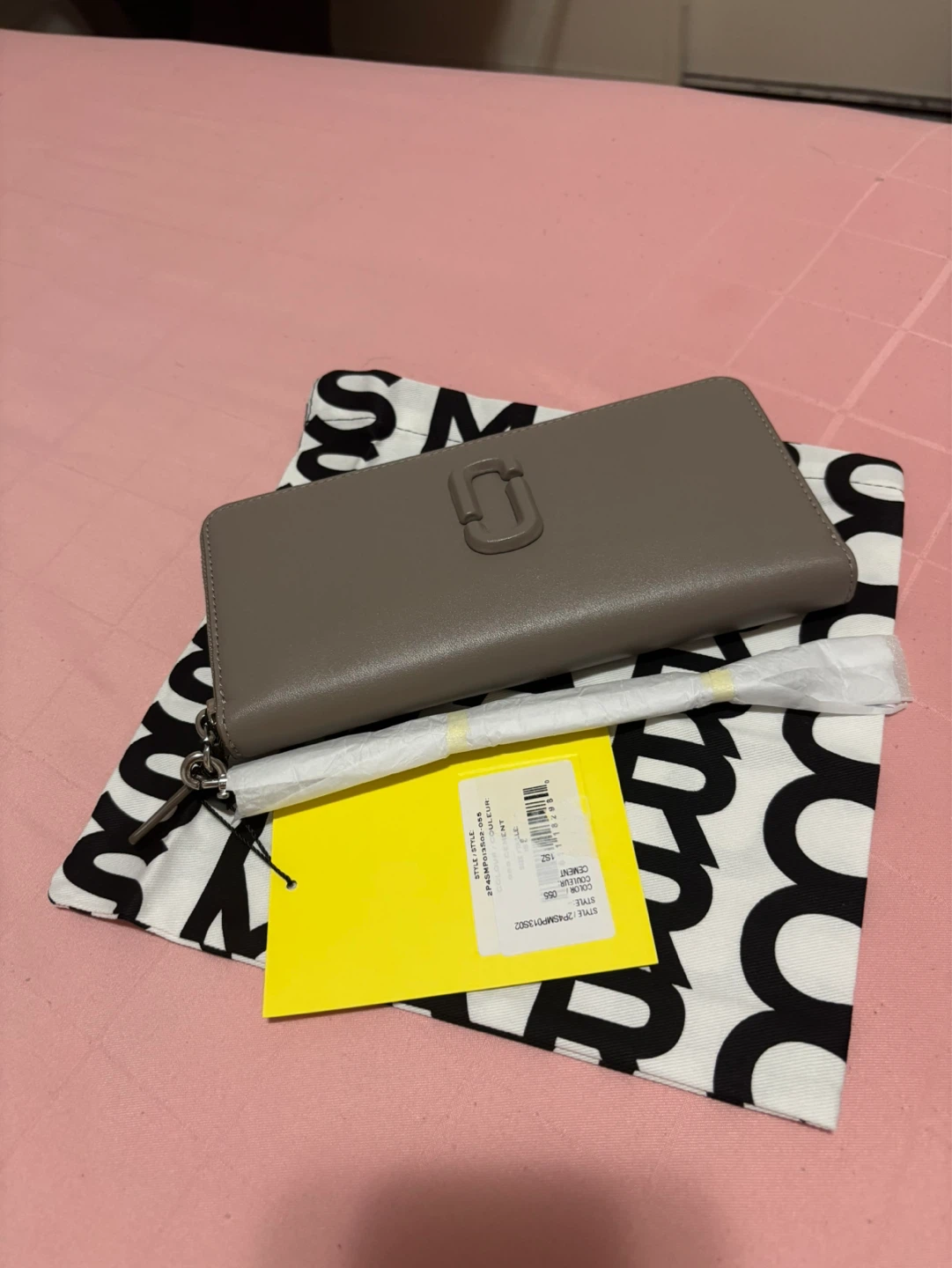 Marc Jacobs The J Marc Wallet Cement - photo 2