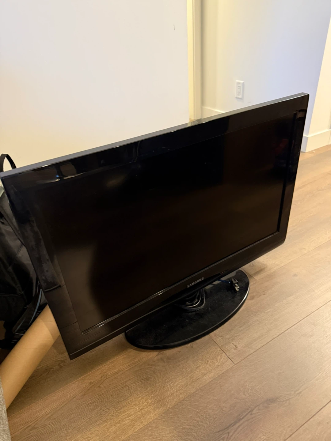 Samsung 24-inch TV