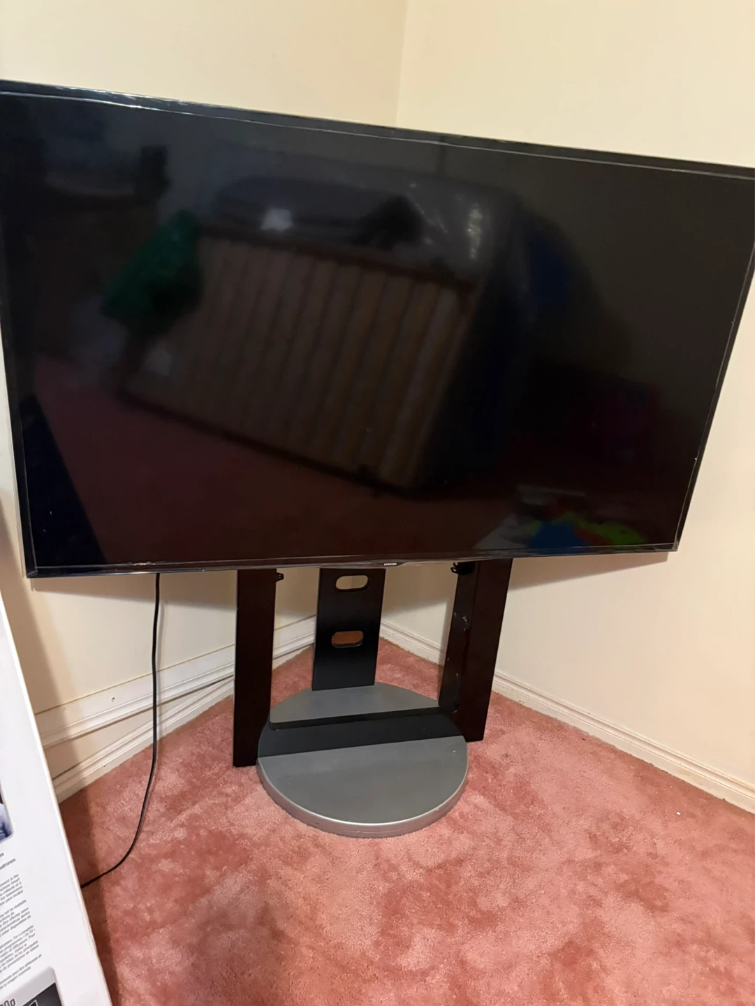 Samsung 58" LED Smart TV - Model UN58J5202