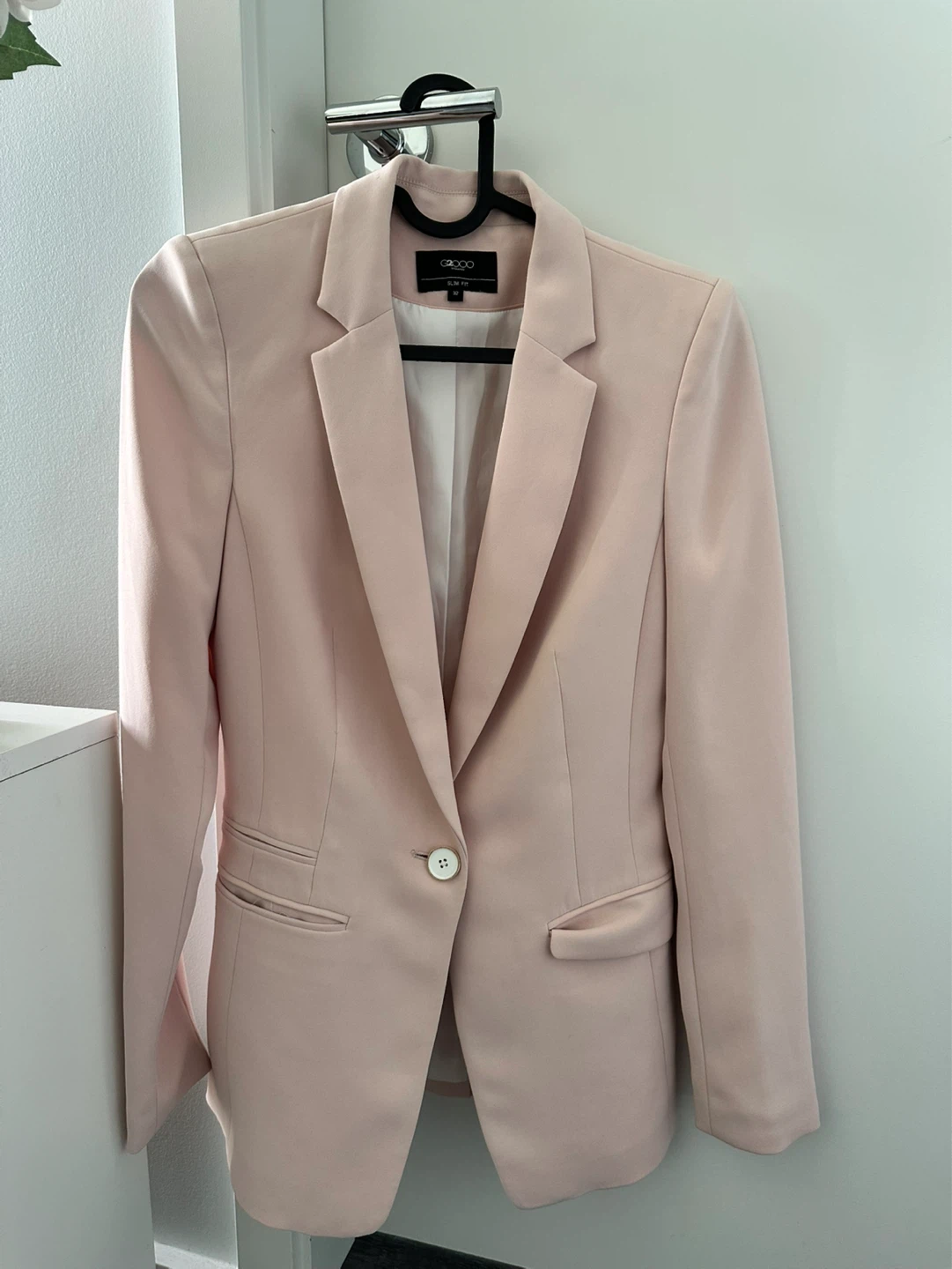 G2000 Women's Slim Fit Blazer - Light Pink, Size 32
