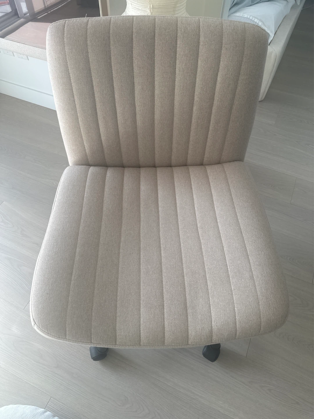 Wide Seat Office Chair - photo 2