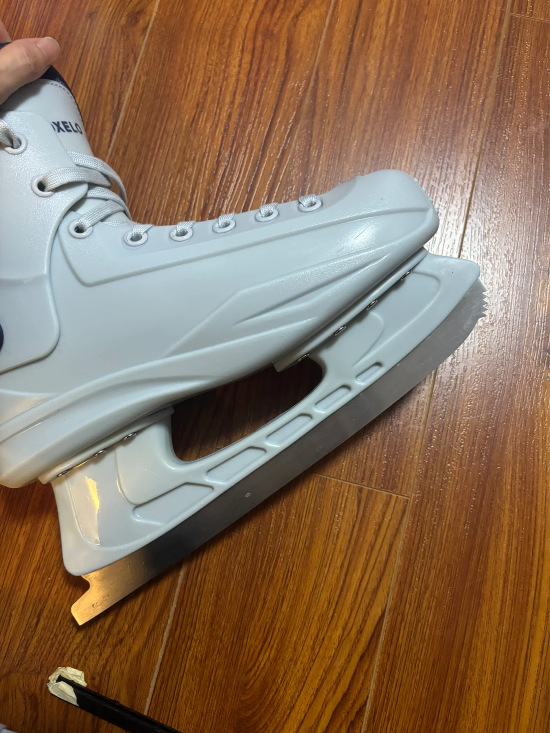 Decathlon Ice Skates Size 40 ❤️‍🔥 MOVE OUT SALE - photo 3