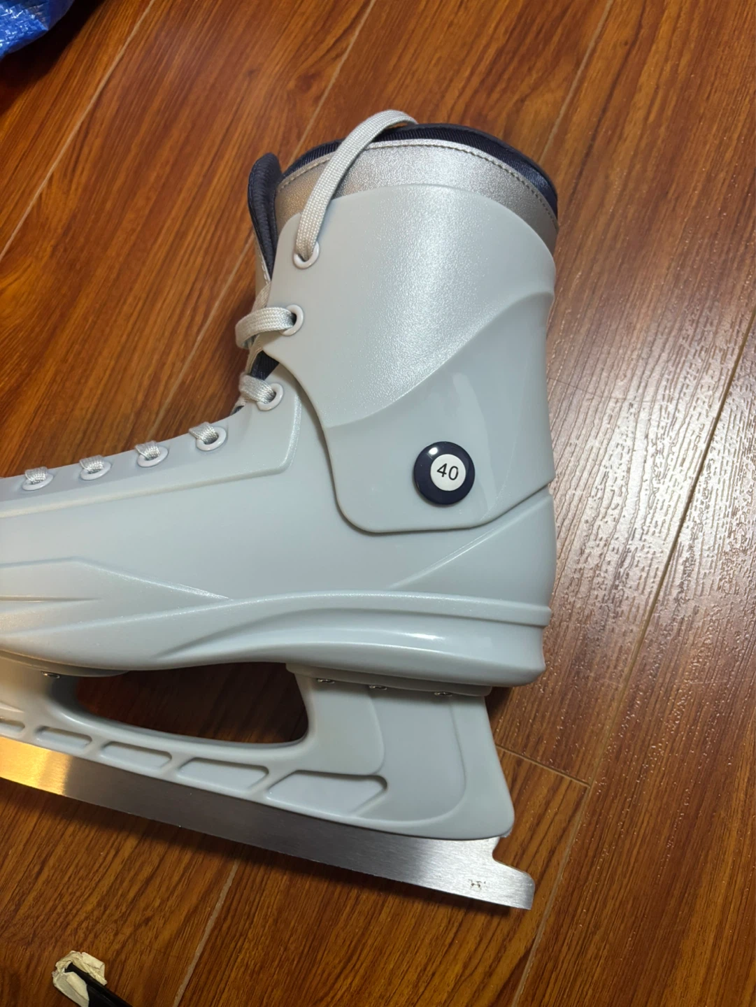 Decathlon Ice Skates Size 40 ❤️‍🔥 MOVE OUT SALE - photo 5