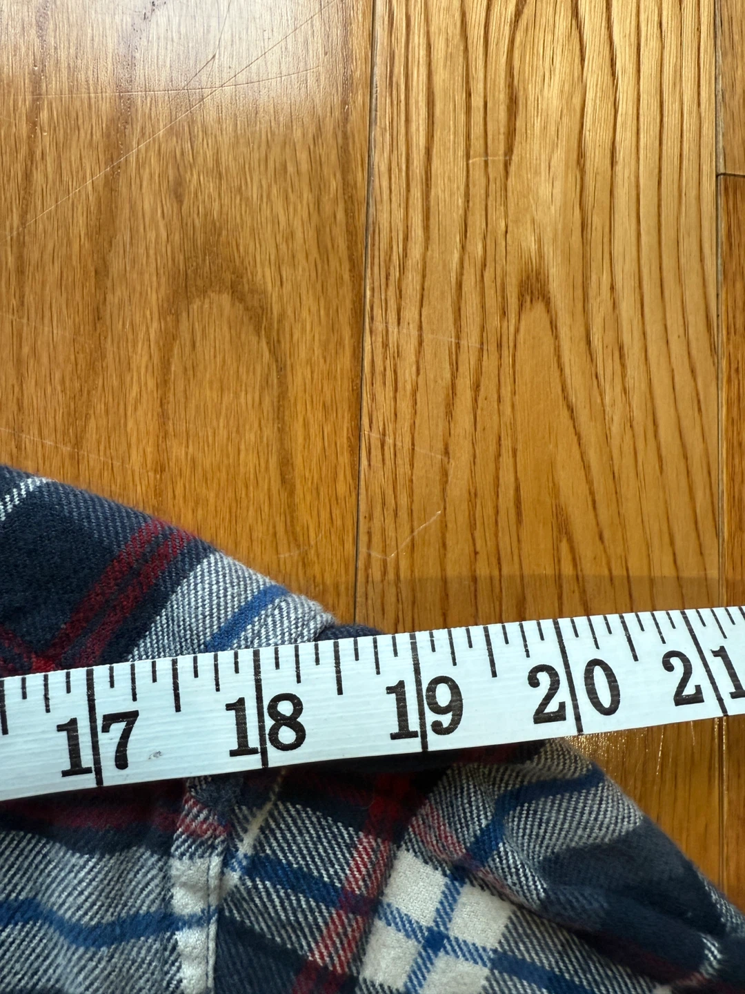 Uniqlo Flannel Shirt - Size M - photo 3