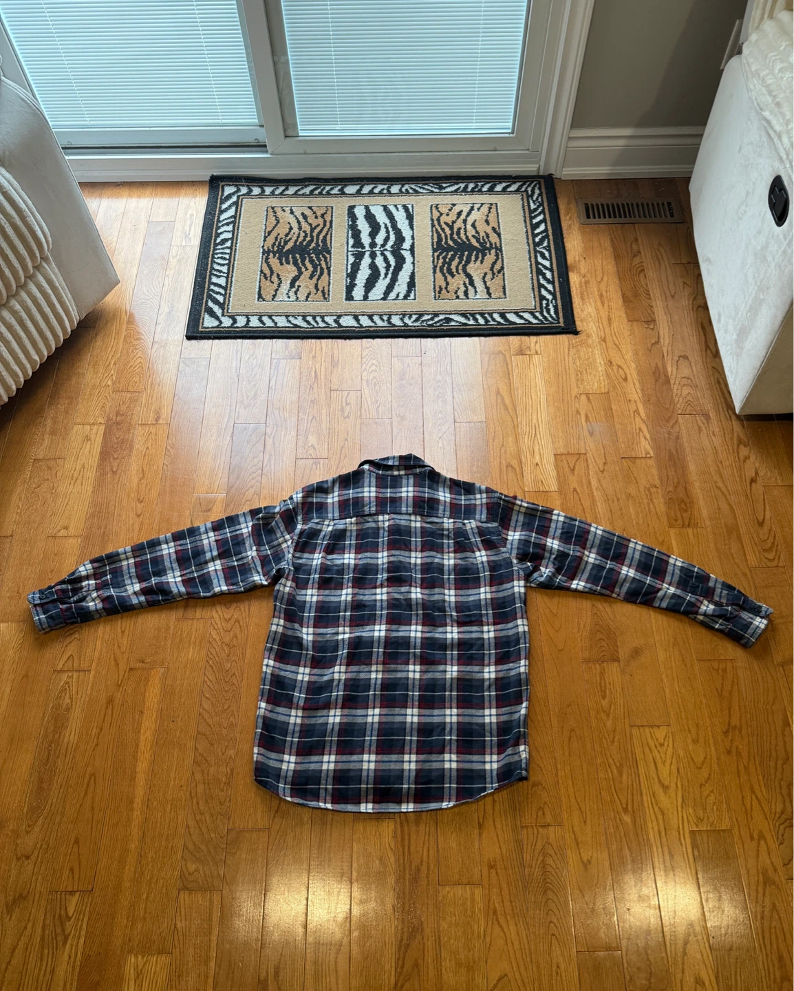 Uniqlo Flannel Shirt - Size M - photo 2