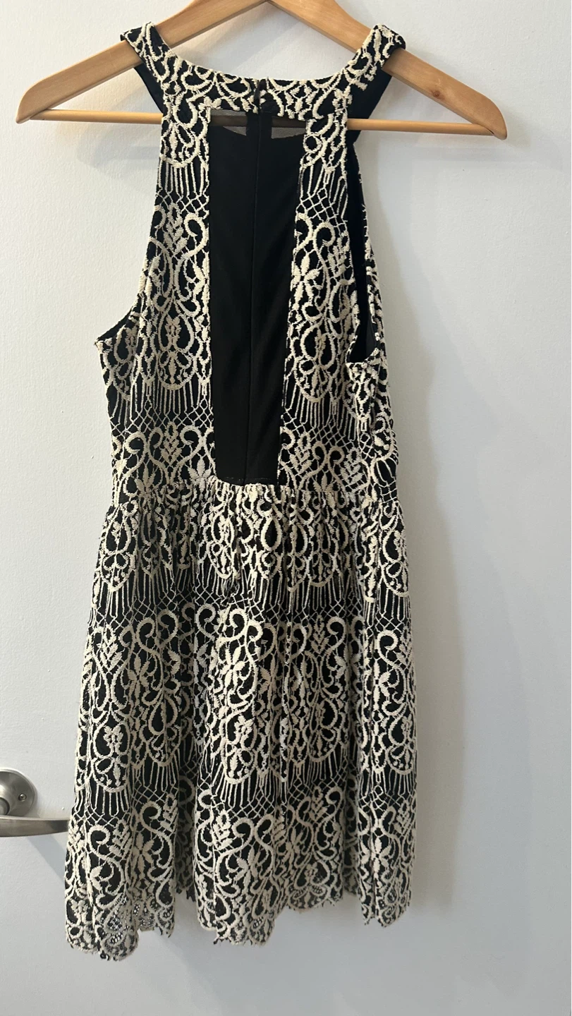 Black and Cream Lace Dress - photo 2