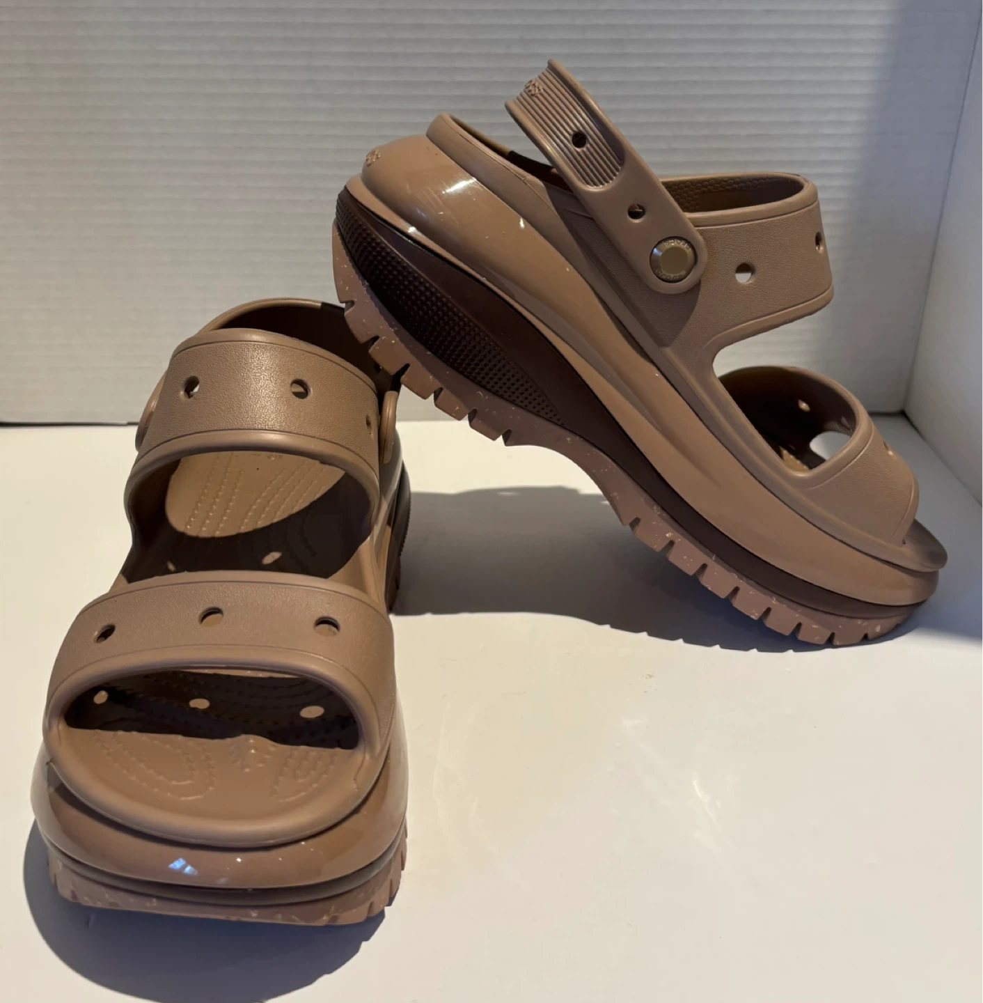 Crocs Platform Sandals Women's Size 7