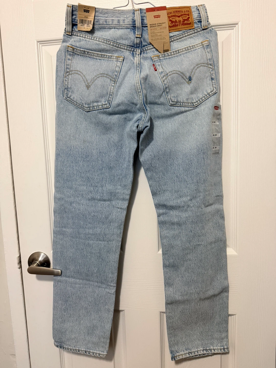 Levi's Wedgie Straight Jeans