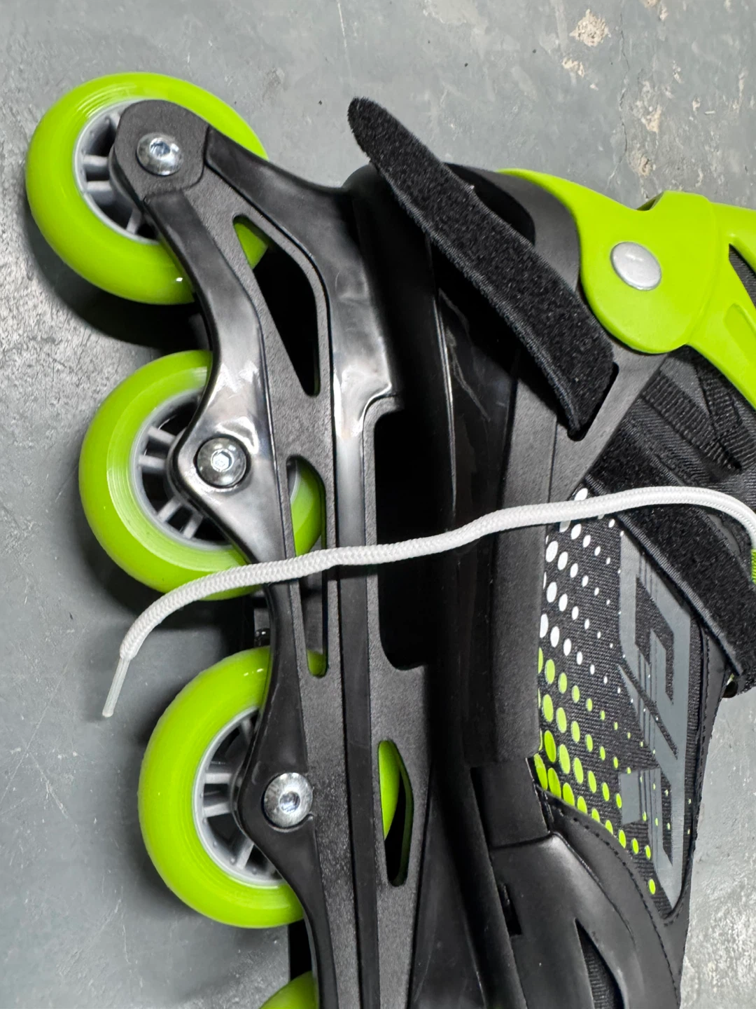 Bladerunner Inline Skates - Youth Size Adjustable - photo 4
