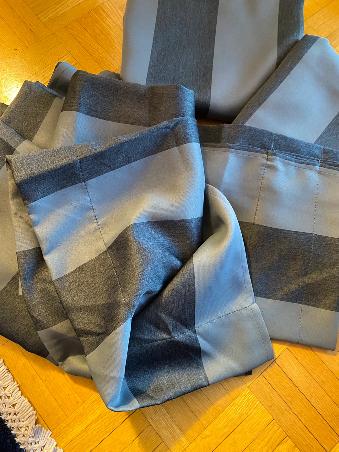 Set of 4 & 3Black and Grey Textured Geometric Curtains - photo 2