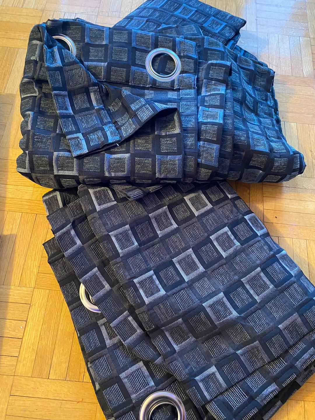 Set of 4 & 3Black and Grey Textured Geometric Curtains - photo 4