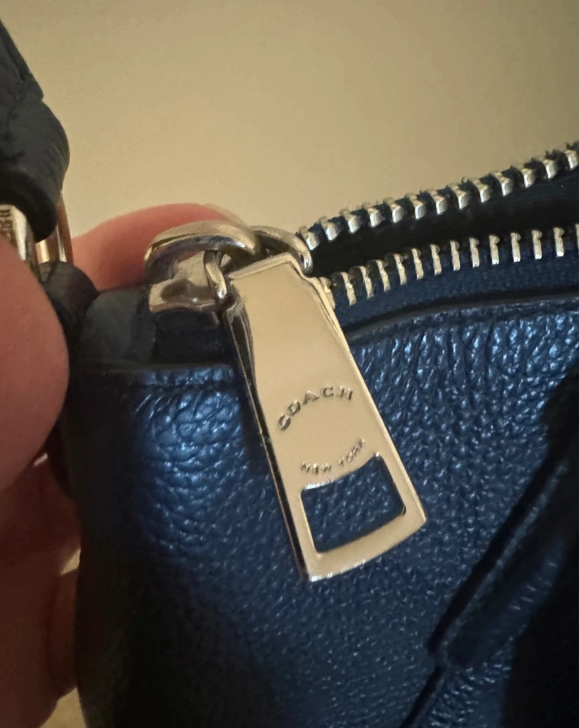 Coach Pebbled Leather Metallic Navy Blue Crossbody Bag - photo 5