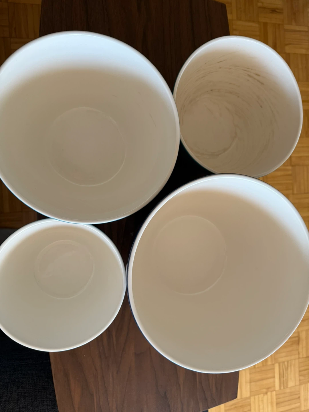 Crate & Barrel Set of 4 Mixing Bowls - photo 4