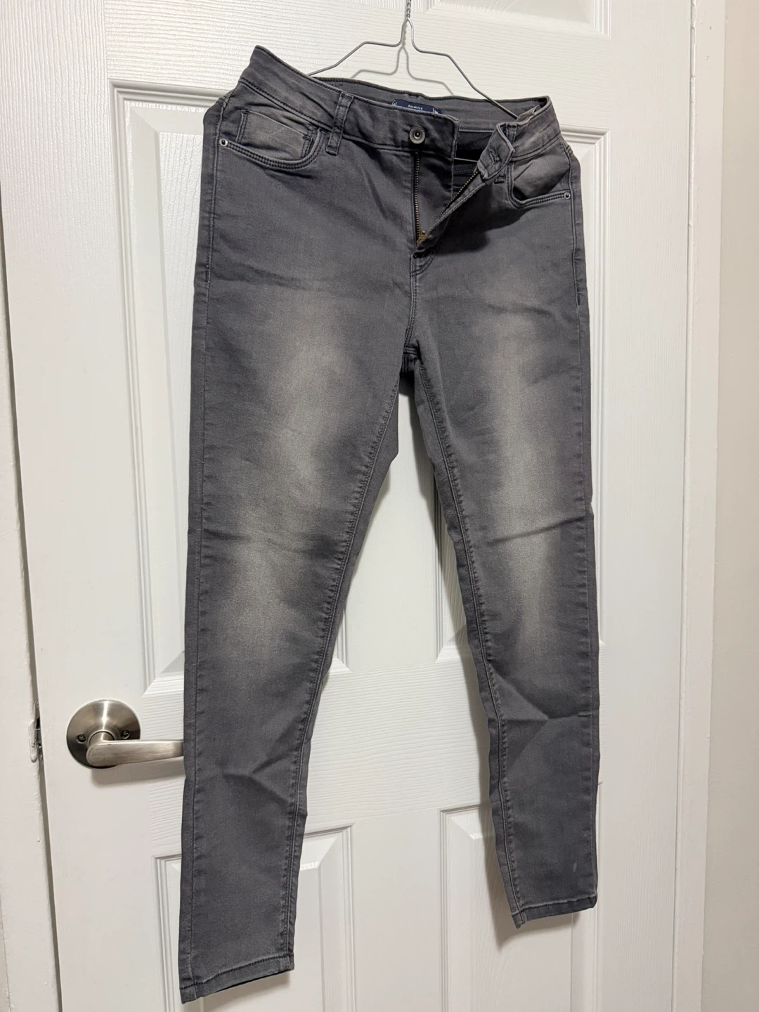 Mid-Rise Skinny Jeans Size 28 Grey - photo 3