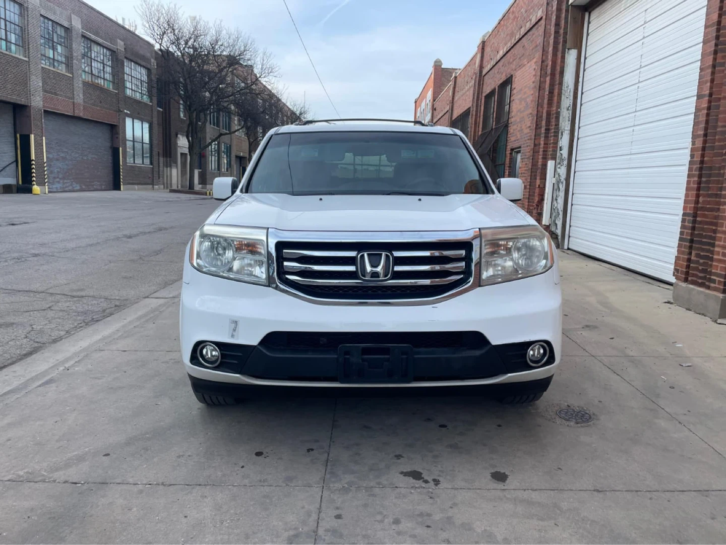 2015 White Honda Pilot SUV con 190 mil millas - photo 4