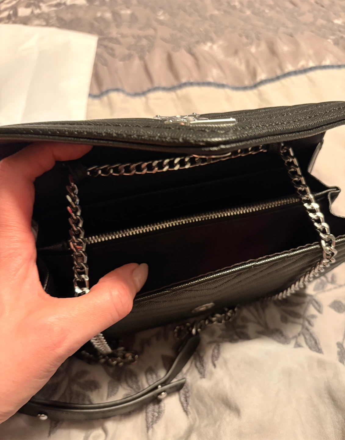 Saint Laurent Black Quilted Leather Chain Wallet - photo 5