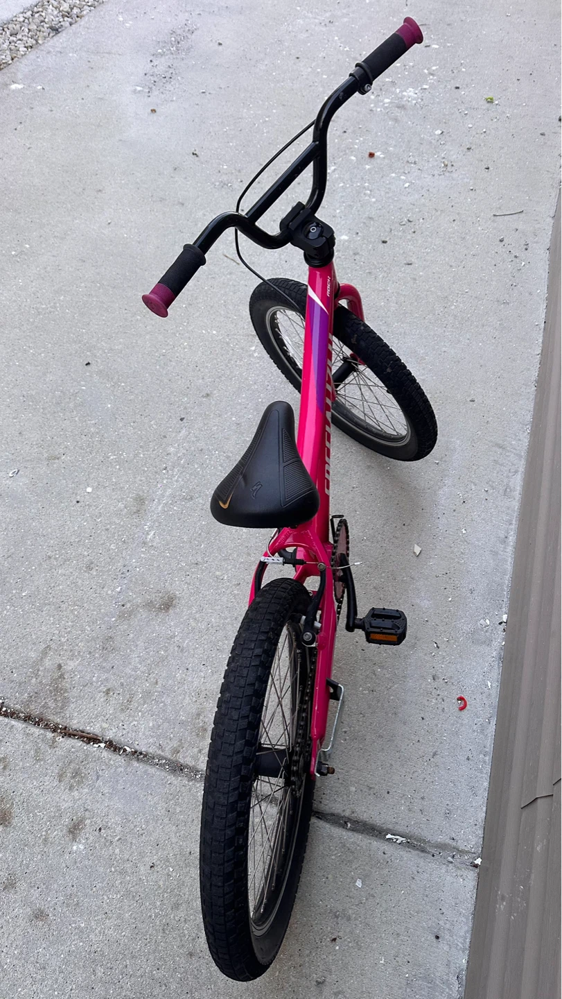 Specialized Rockhopper Kids Bike - Pink 20" - photo 2