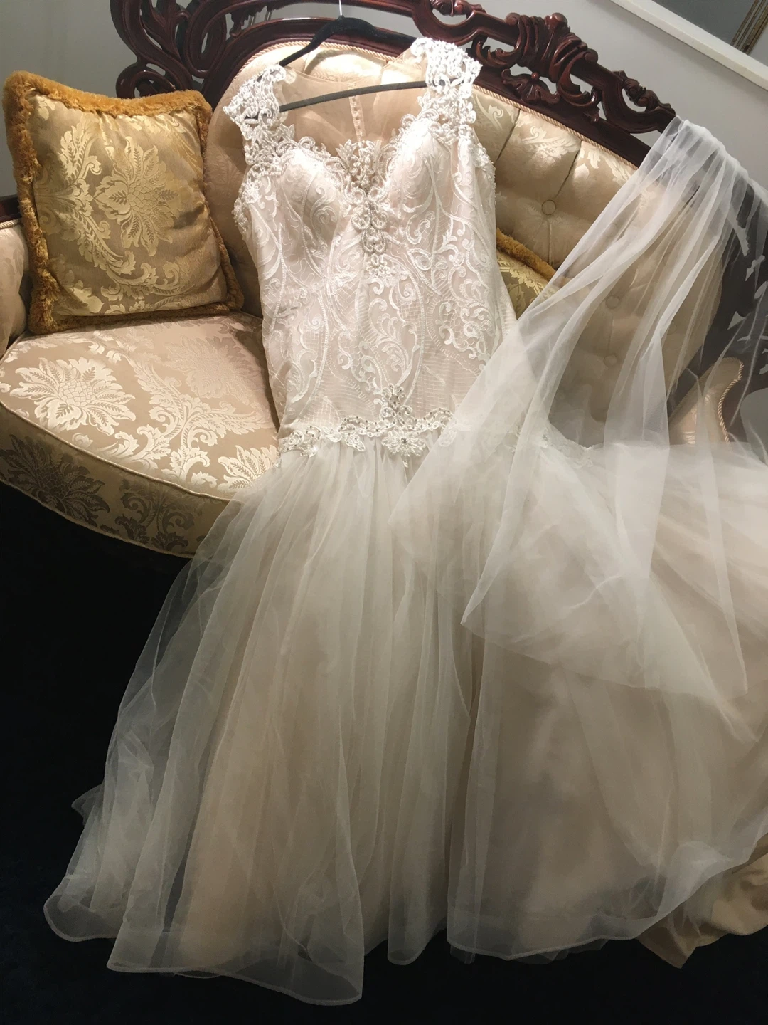 Wedding Dress Mermaid Lace Appliqués Ivory