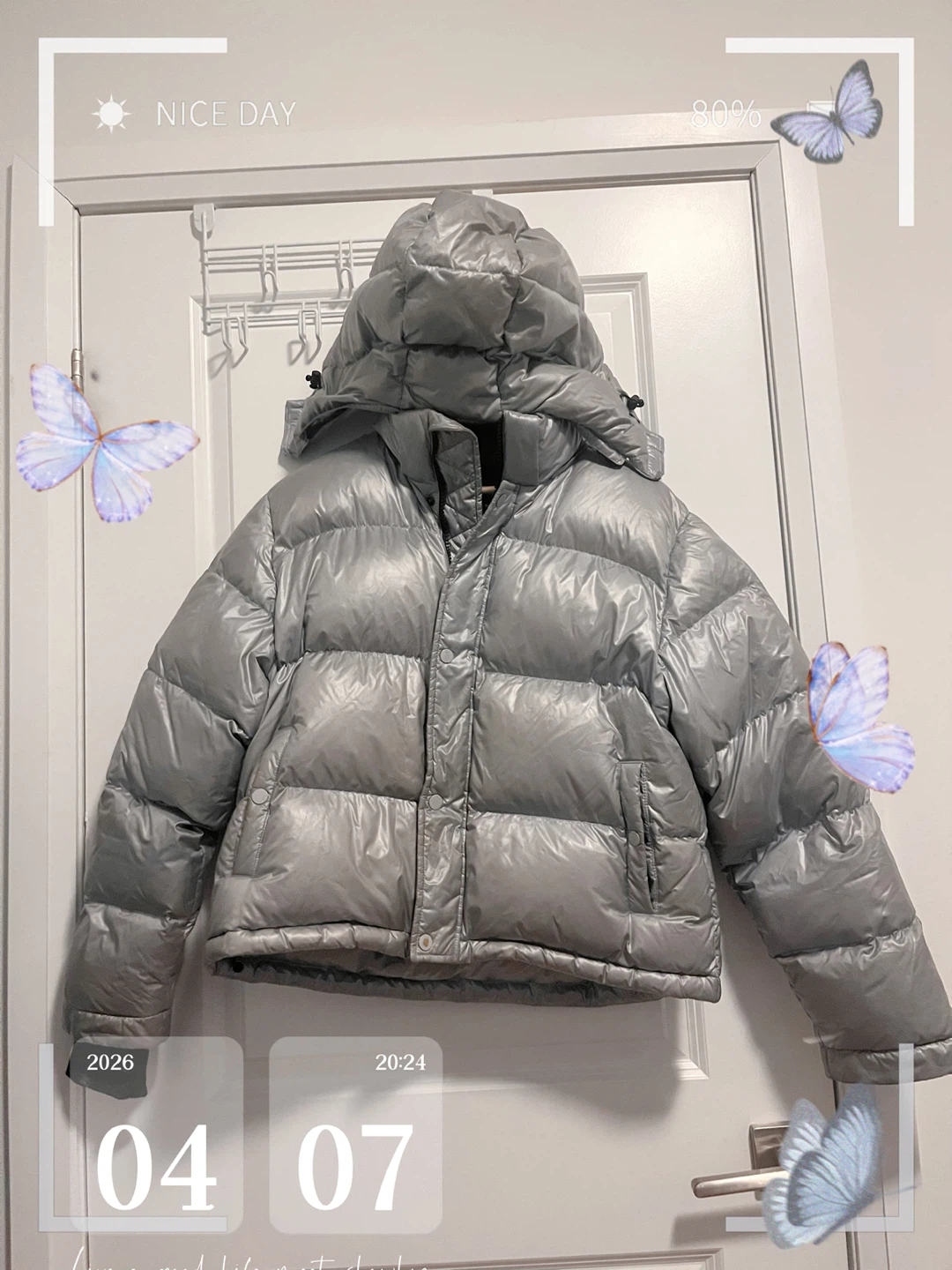 Aritzia The Super Puff Shorty Puffer Jacket - Silver - Size M - photo 2