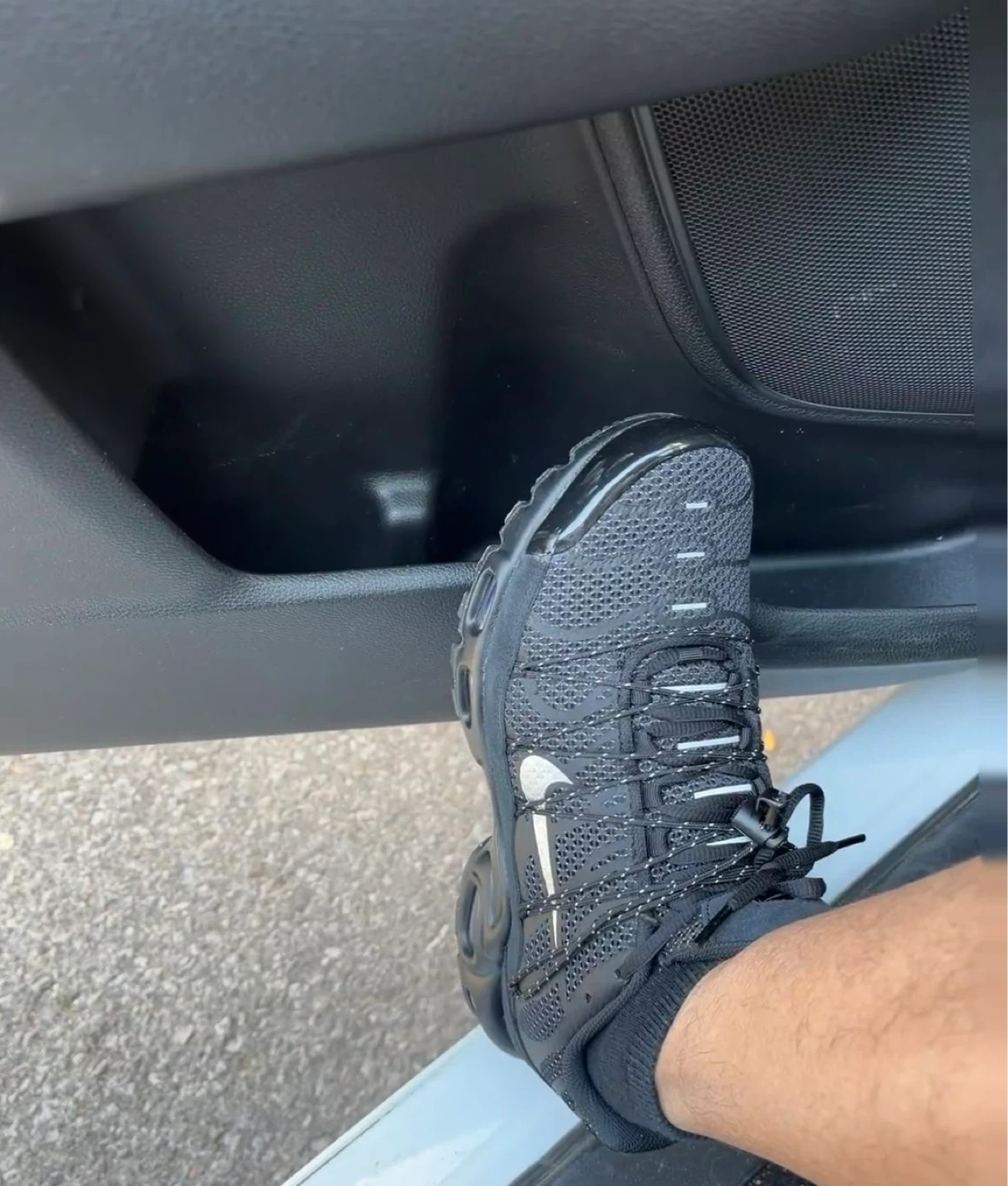 Nike Air Max Plus Utility black - photo 2