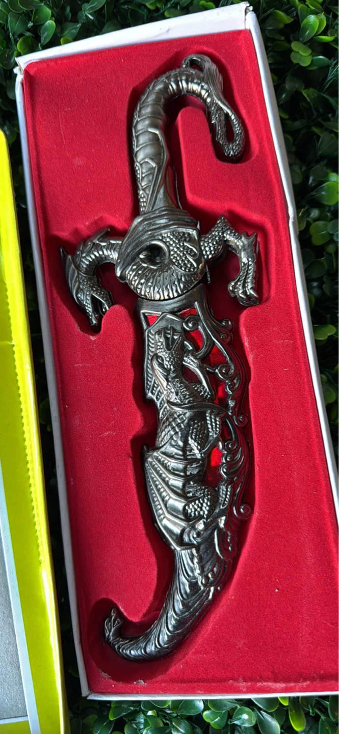 Dragon Dagger Knife