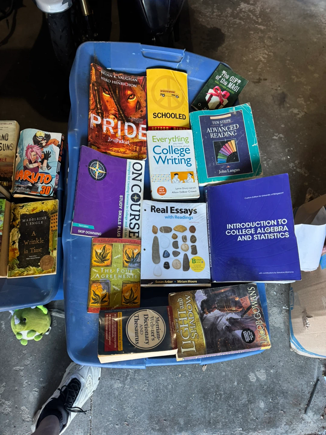 Assorted Used Books Bundle - photo 3