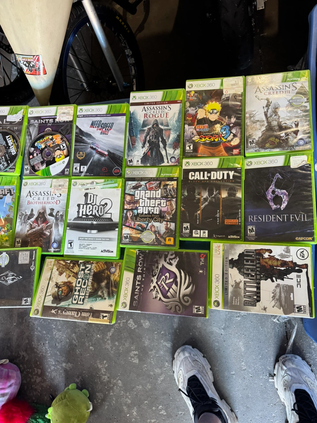 Xbox 360 Video Game Bundle - Skyrim, GTA, Minecraft & More - photo 3