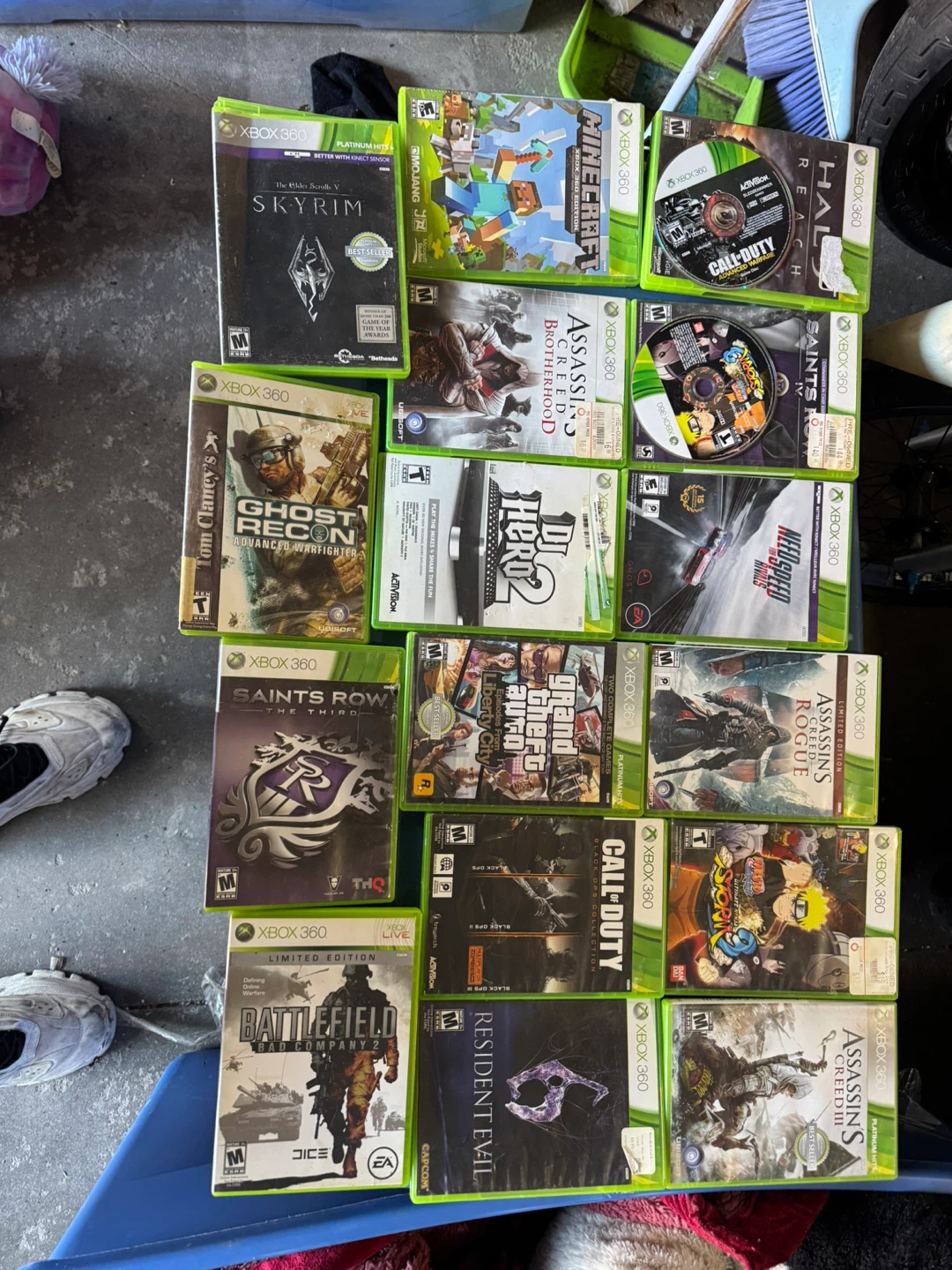 Xbox 360 Video Game Bundle - Skyrim, GTA, Minecraft & More