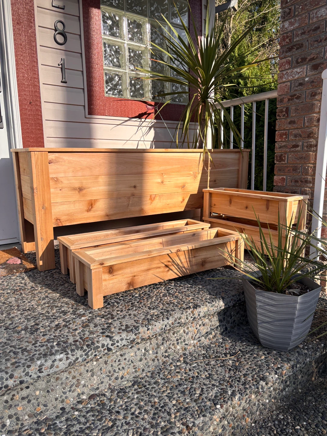 Custom Cedar Planter Boxes - Flowers 🌺 or veggies 🥕 - photo 4
