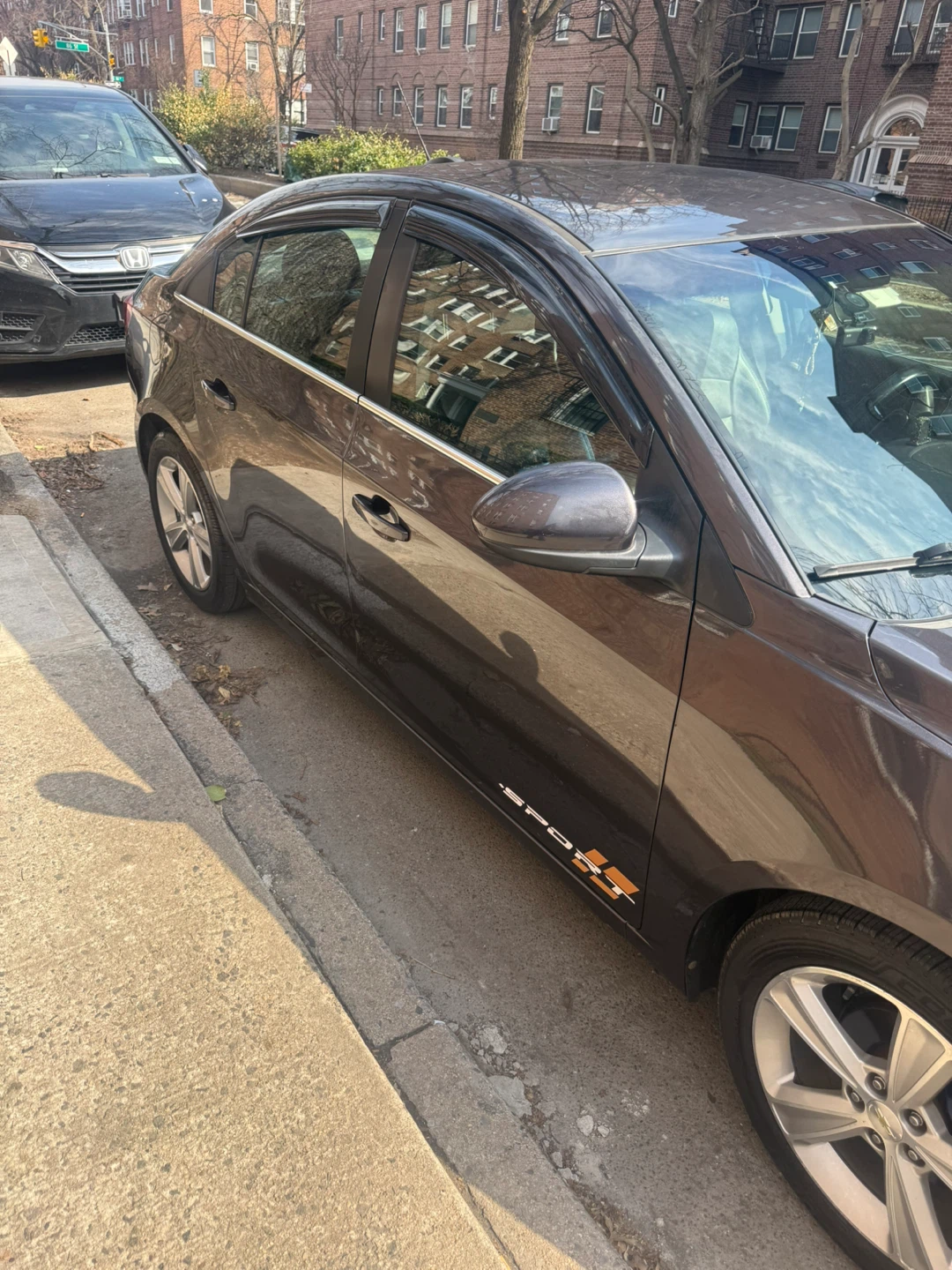 Chevrolet Cruze Sedan - photo 3