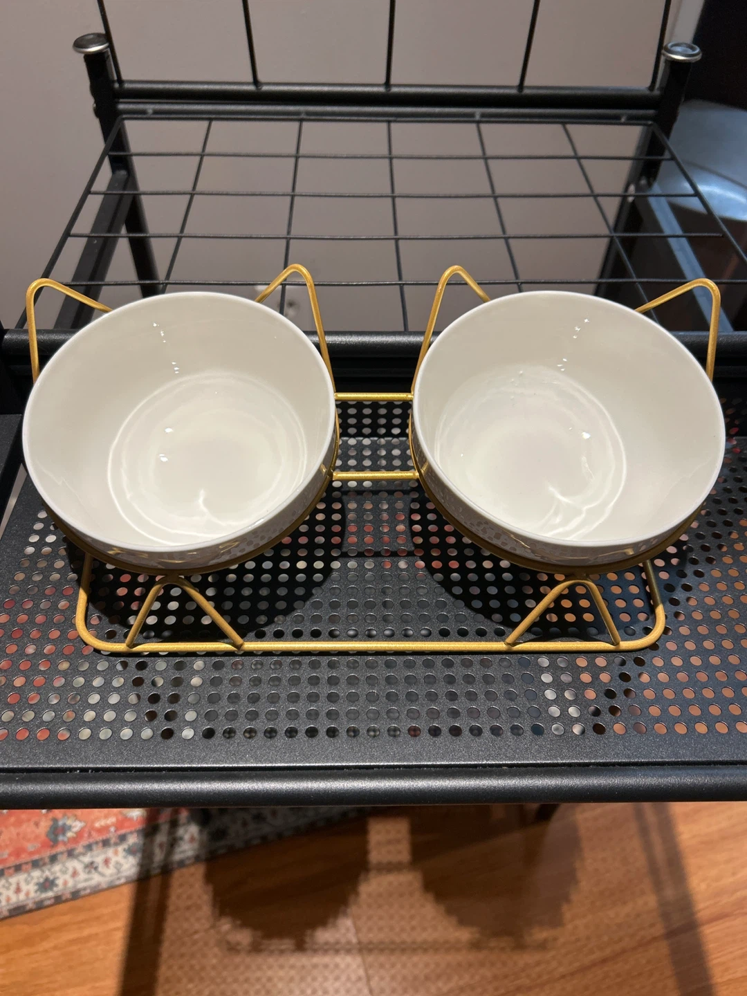 White Ceramic Pet Bowls with Gold Stand